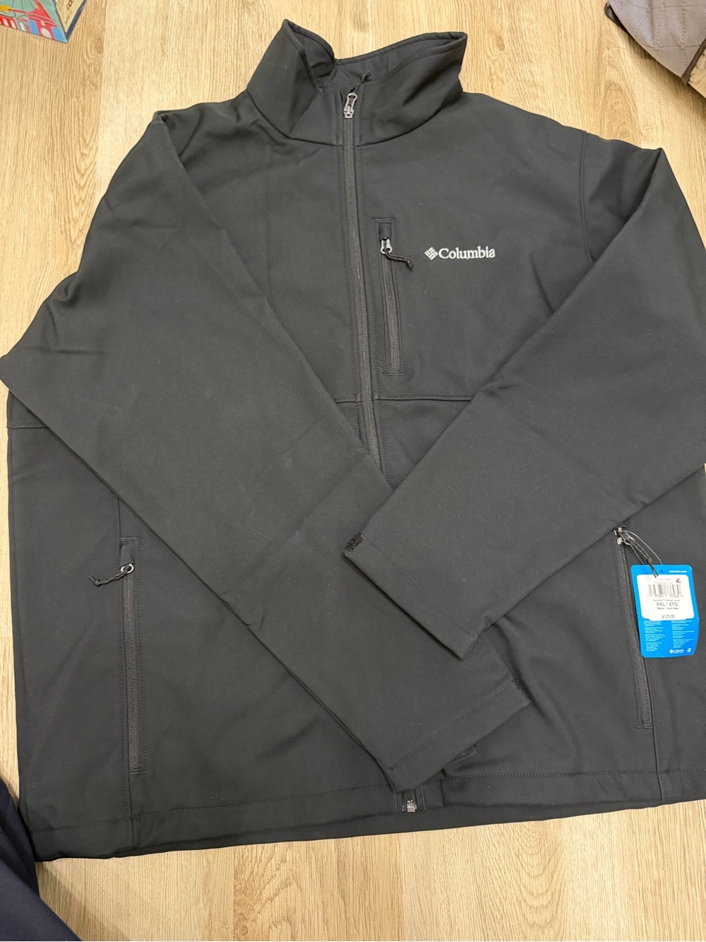Columbia Men's Black Full-Zip Softshell Performance Jacket